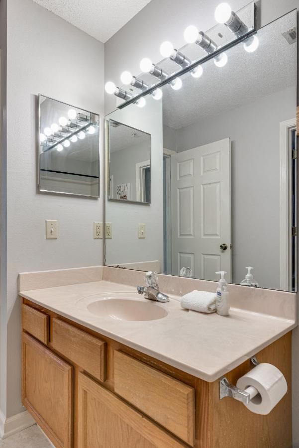 Cozy 1Br Condo With Pool And Gym Centrally Located Destin Exterior foto